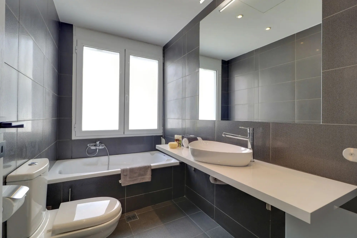 AthiNN Residence