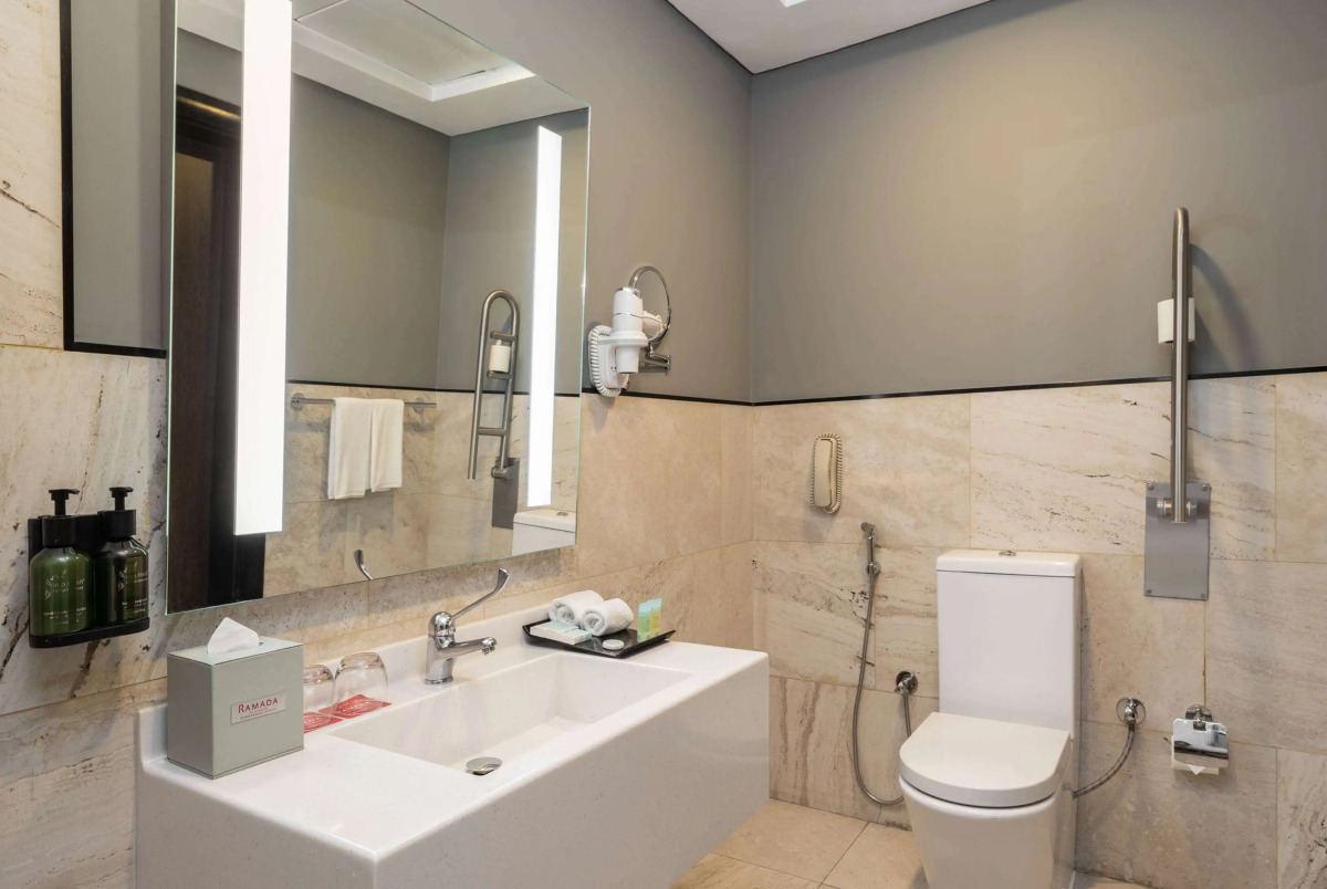 Отель Ramada by Wyndham Dubai Barsha Heights