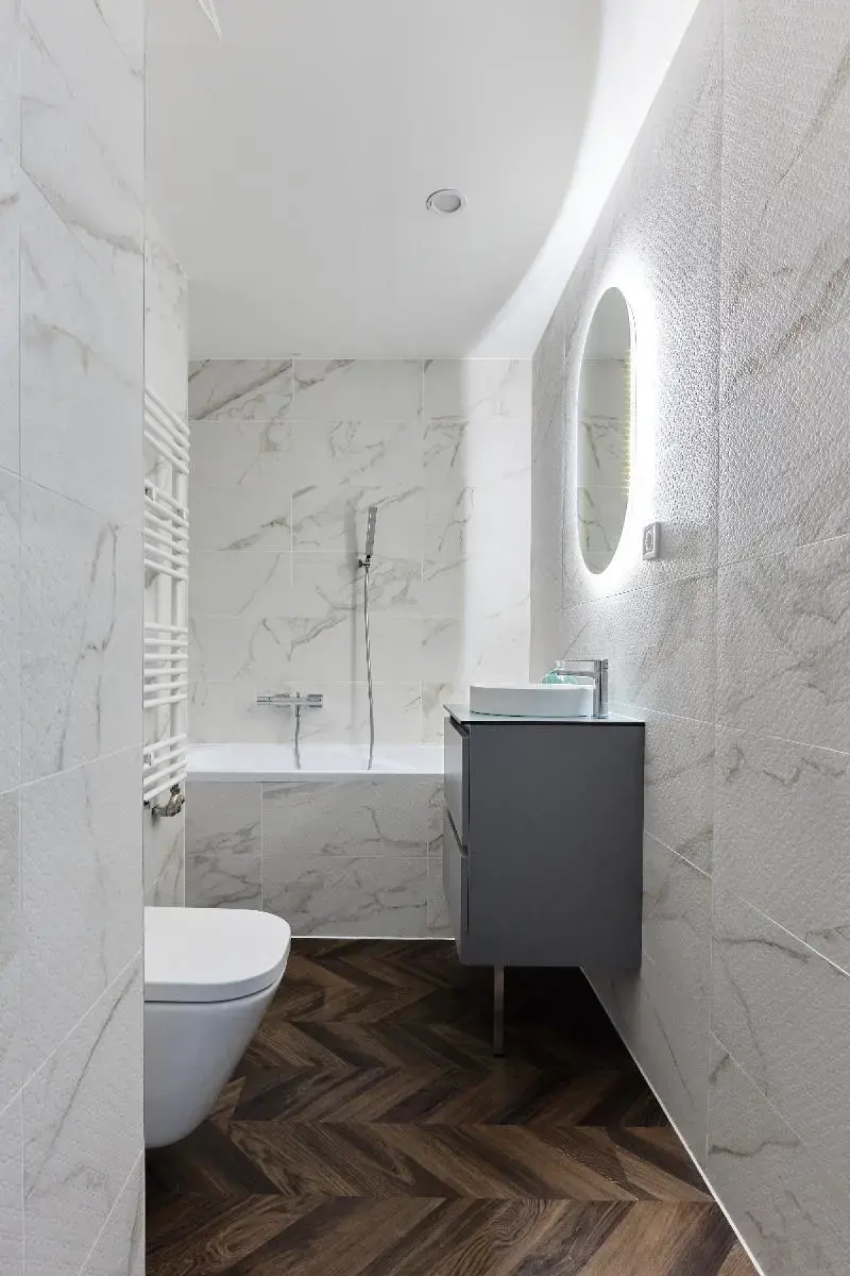 The Amberlyn Suite Hotel