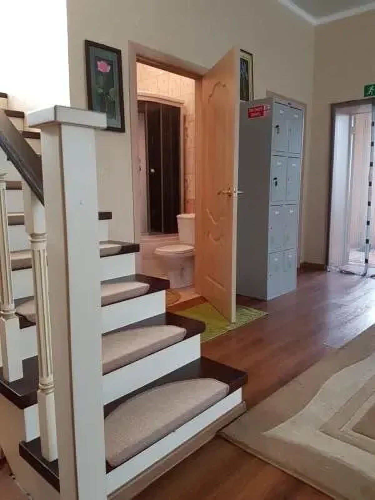 Dom U Naberezhnoy Hostel