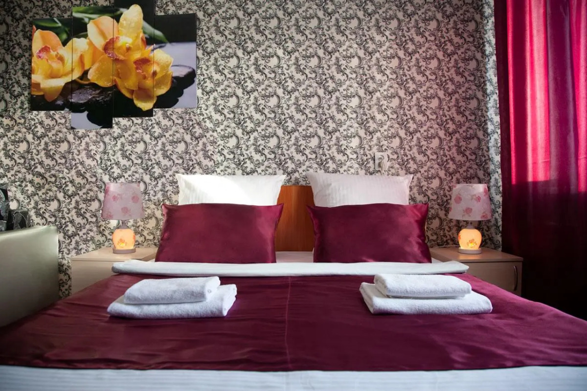 Пять Звёзд на Ленинградском 10