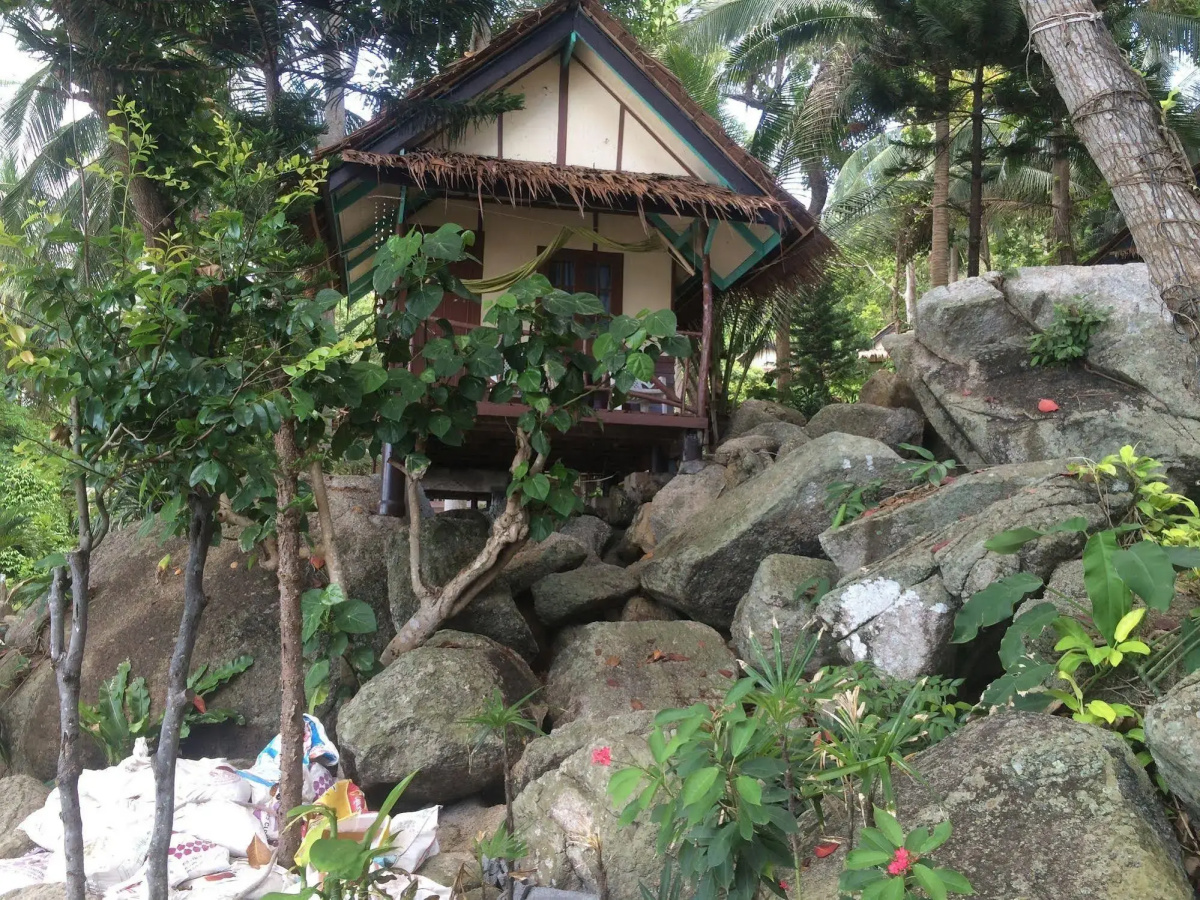 Smile Bungalows