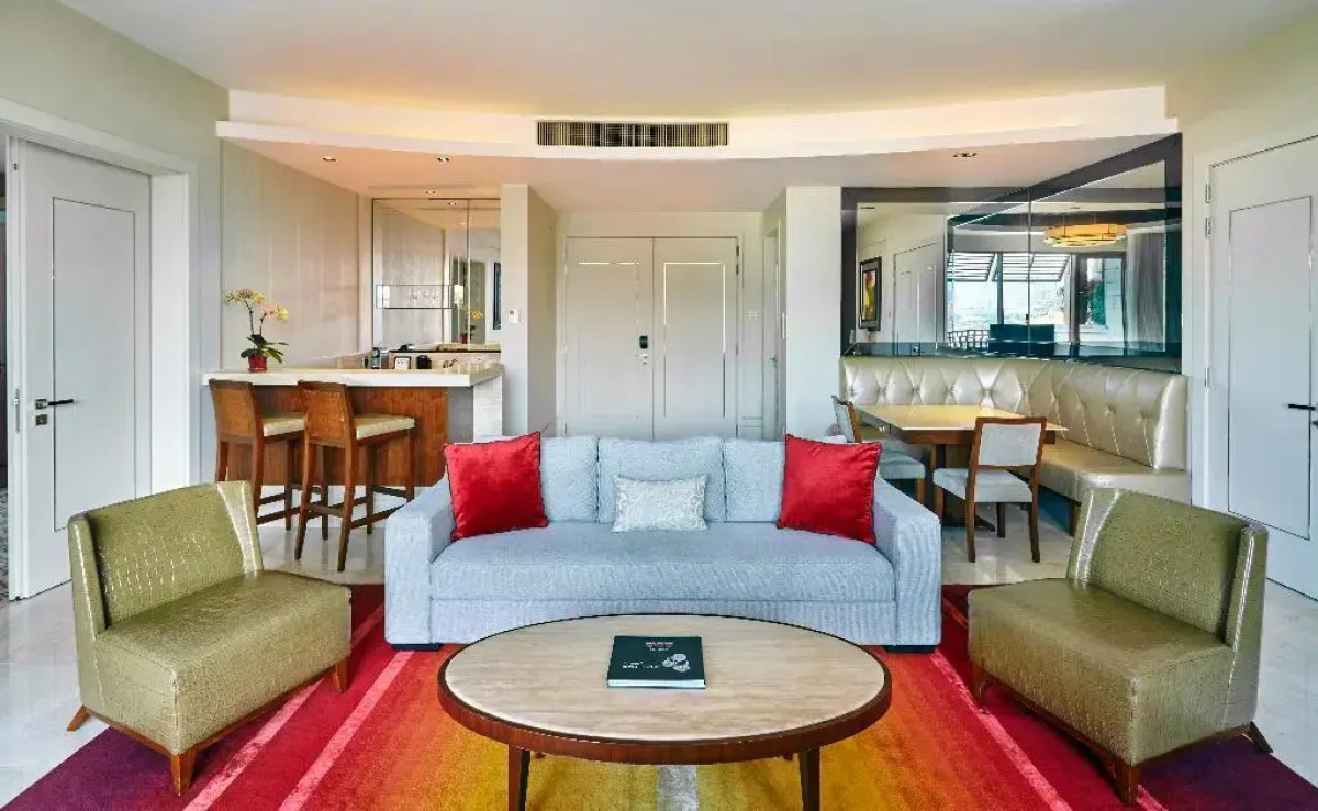 Resorts World Sentosa - Equarius Hotel