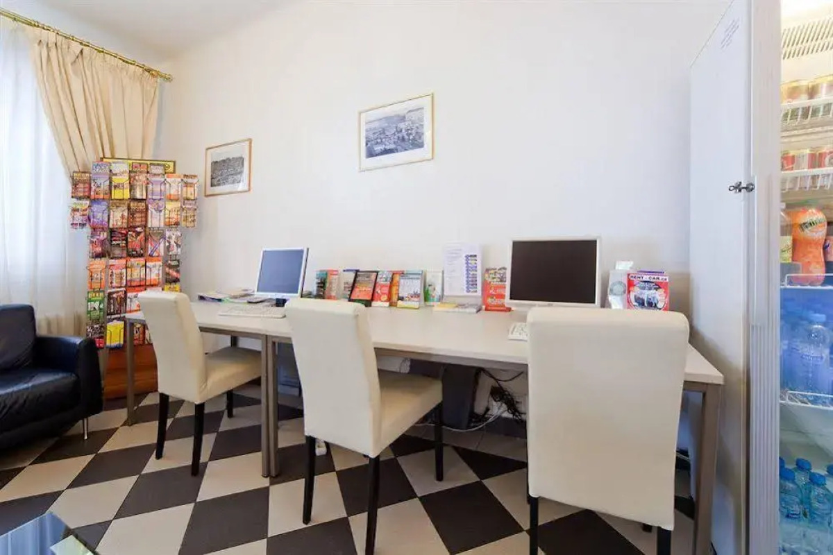 Hotel Meda - Art of Museum Kampa