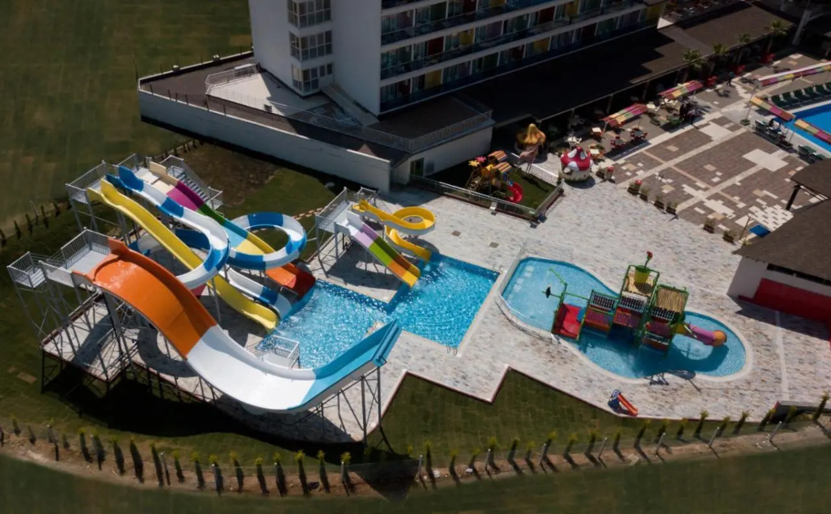 Side Win Hotel & Spa