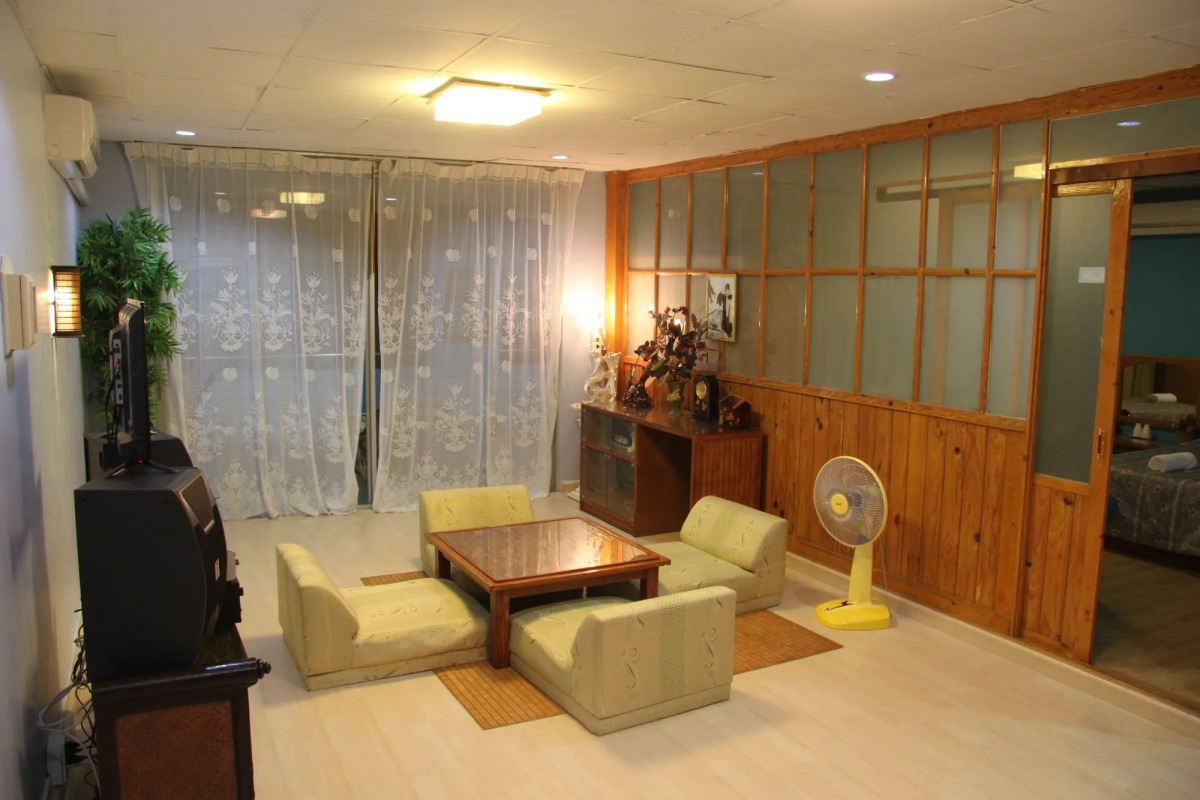 OYO 75486 Anna Residence Jomtien