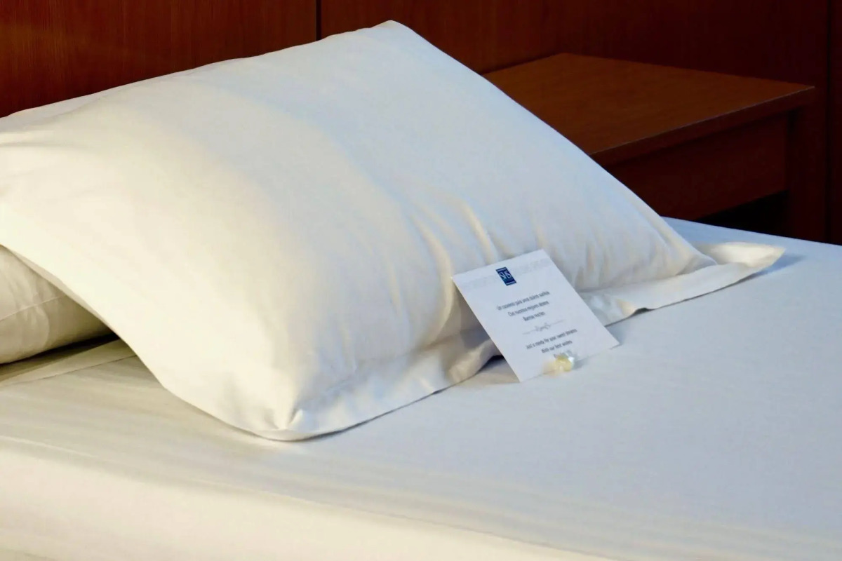 AP Hotel and Parking