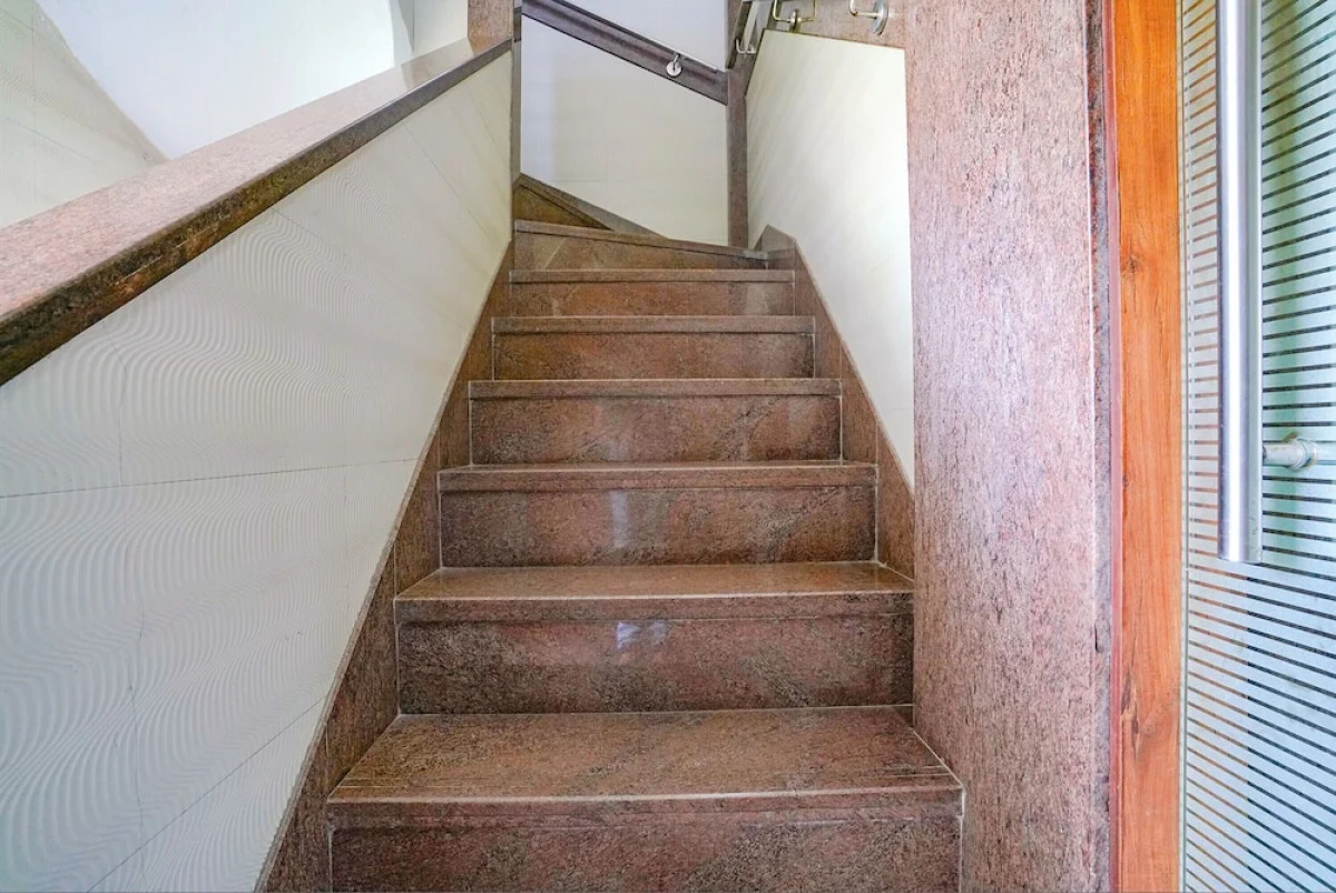 Fabexpress Colaba Grand