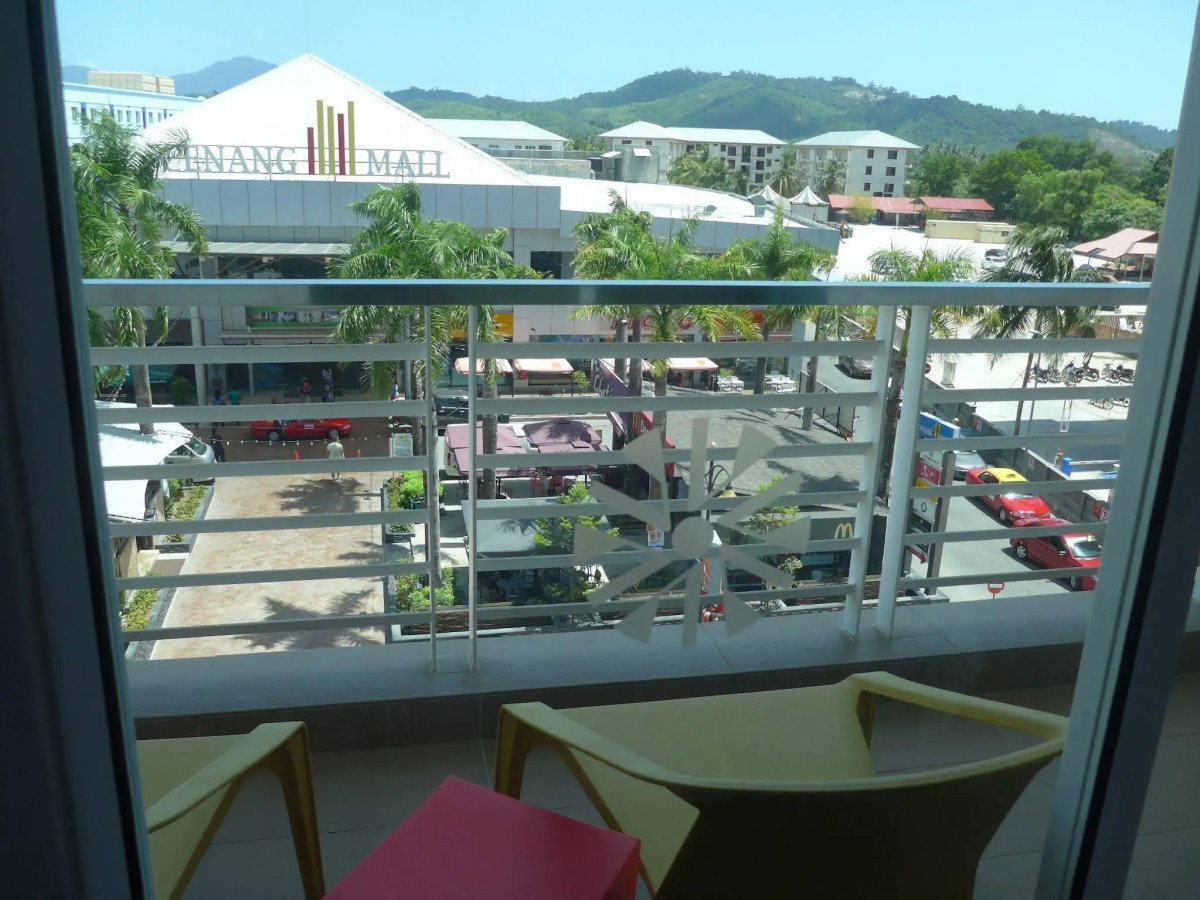 Cenang Plaza Beach Hotel