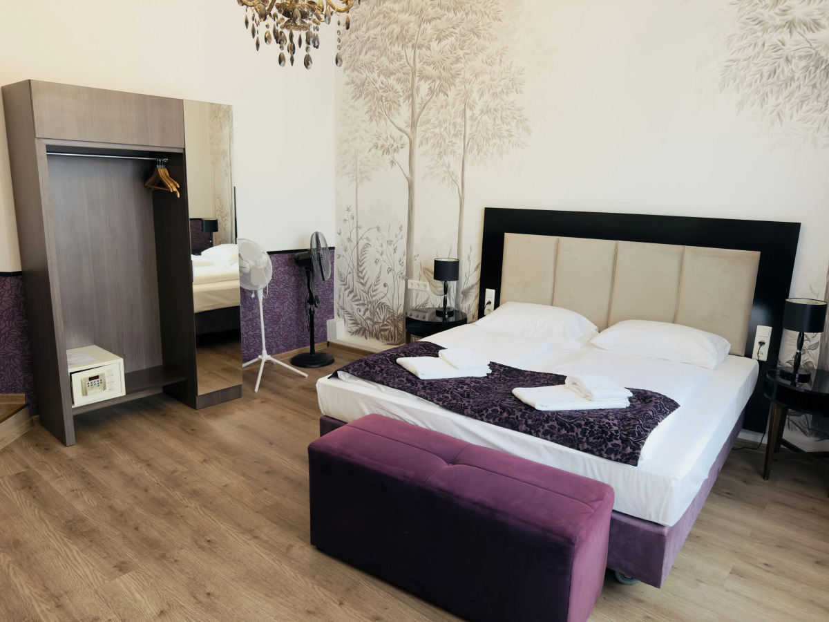 Hotel Pension Baron am Schottentor