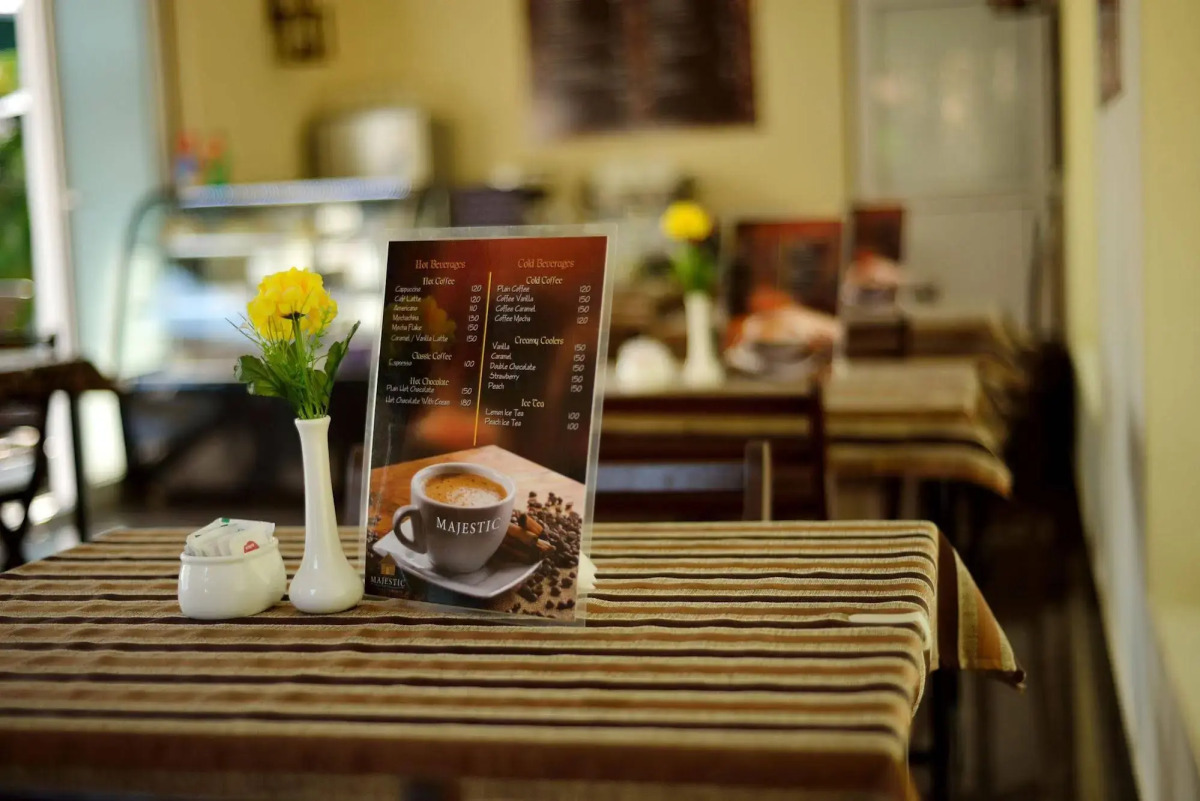 Majestic Beach Comforts