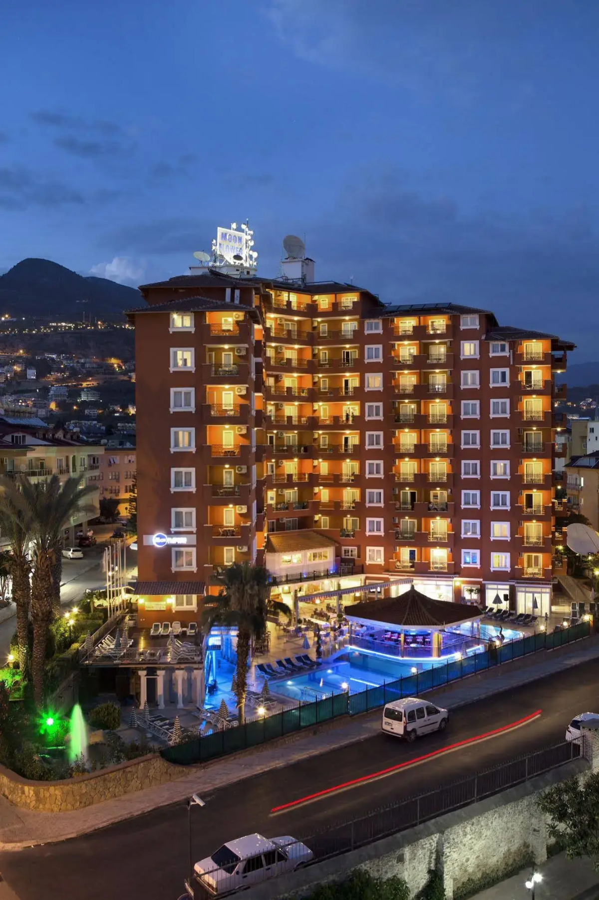 Villa Moonflower Apart Hotel