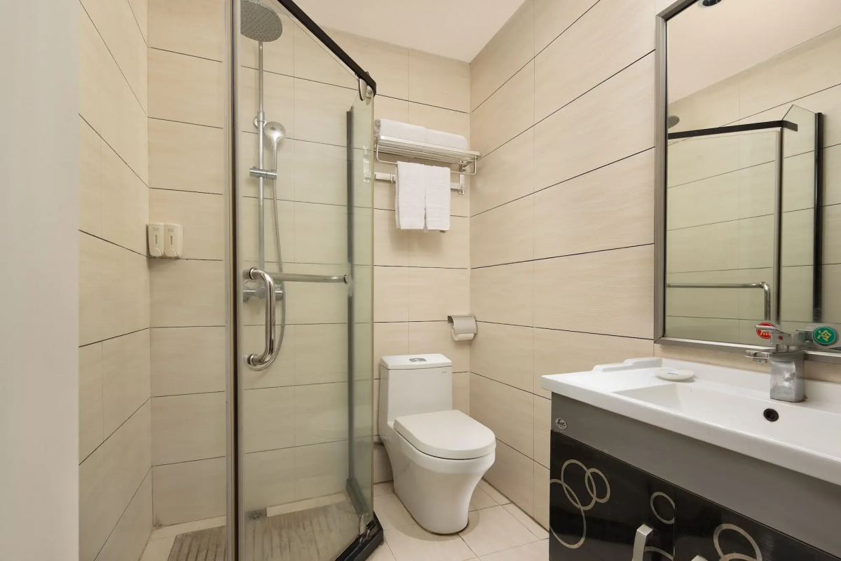 Kaiserdom Hotel Airport Branch