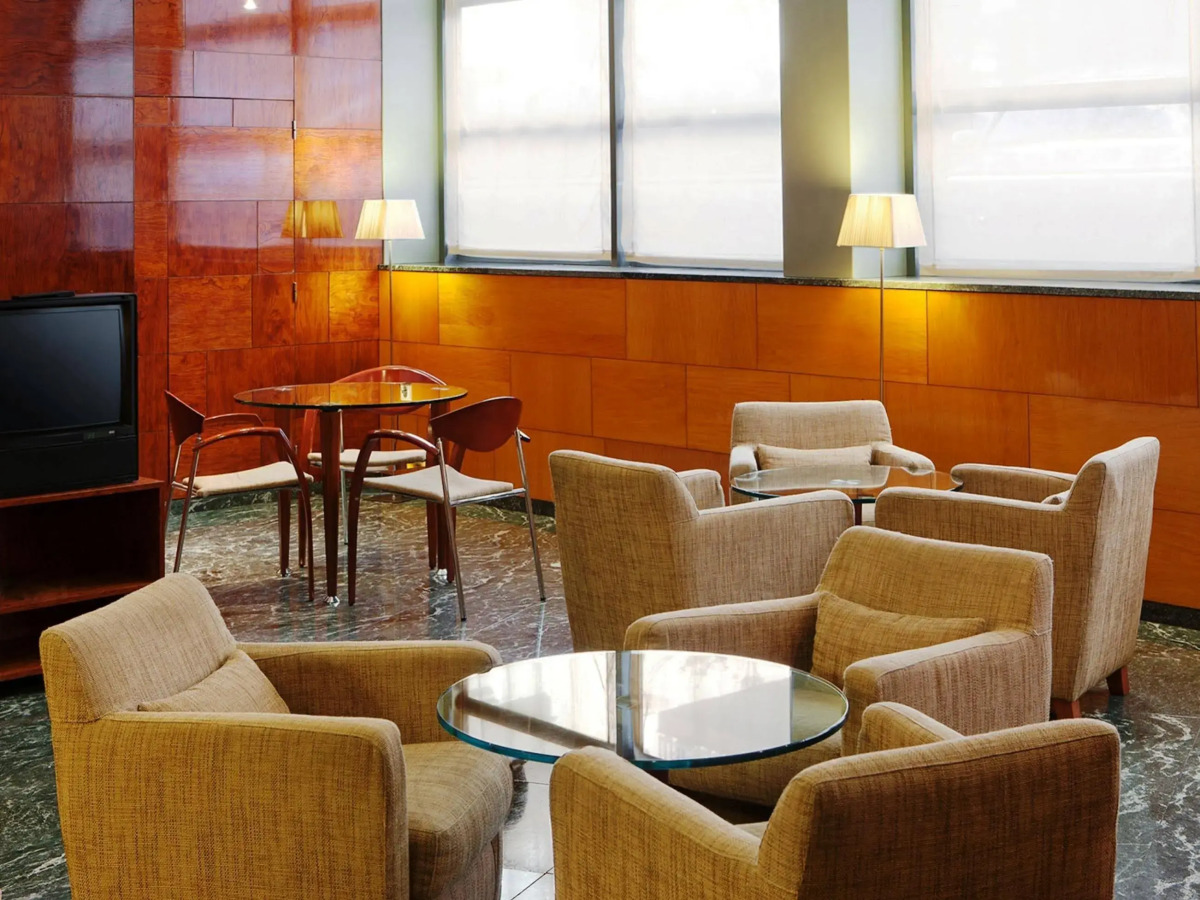 NH Barcelona Entenza