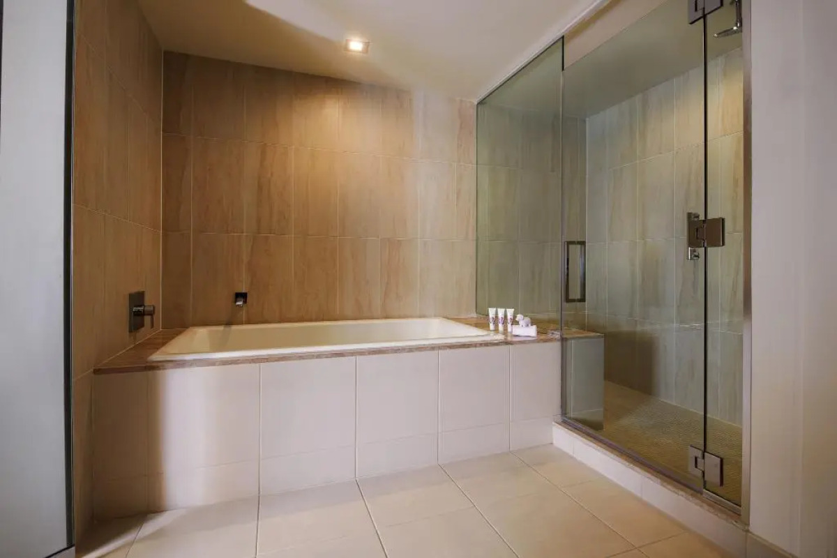 Virgin Hotels Las Vegas, Curio Collection by Hilton