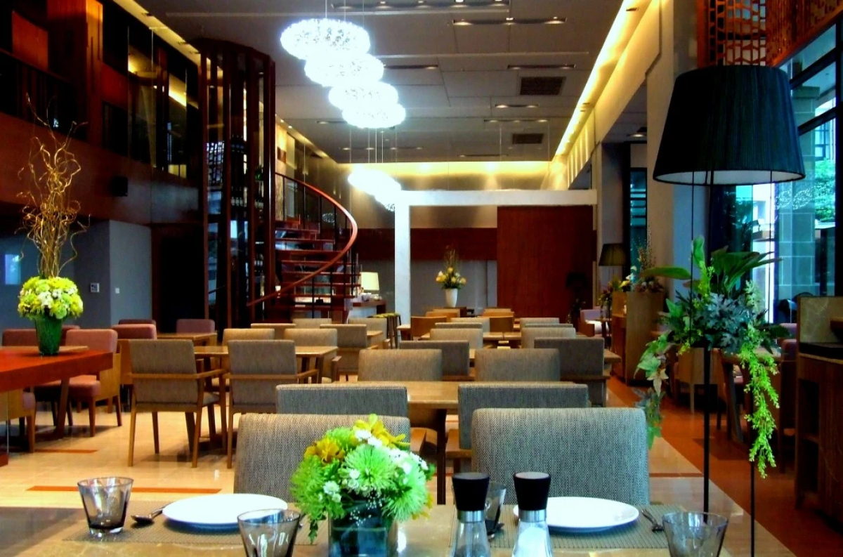 Summit Windmill Golf Suite Hotel @Suvarnabhumi