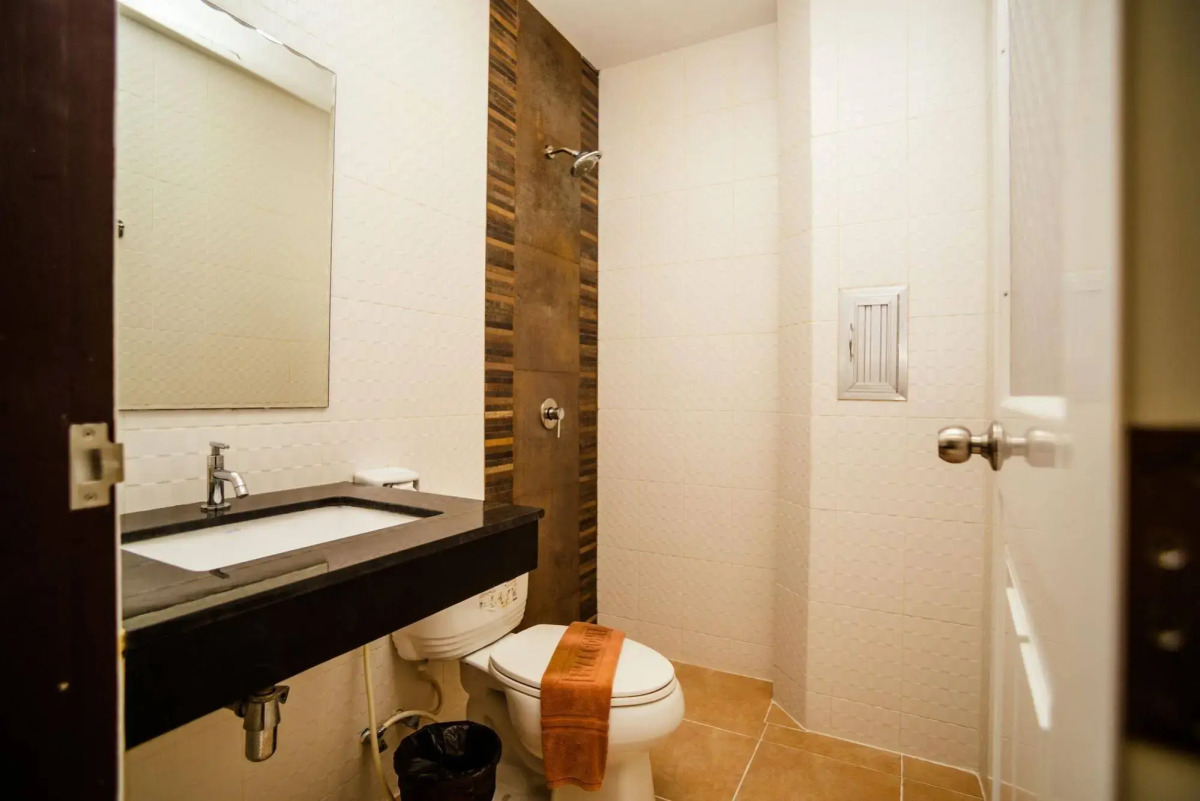 OYO 75321 Gemma Patong