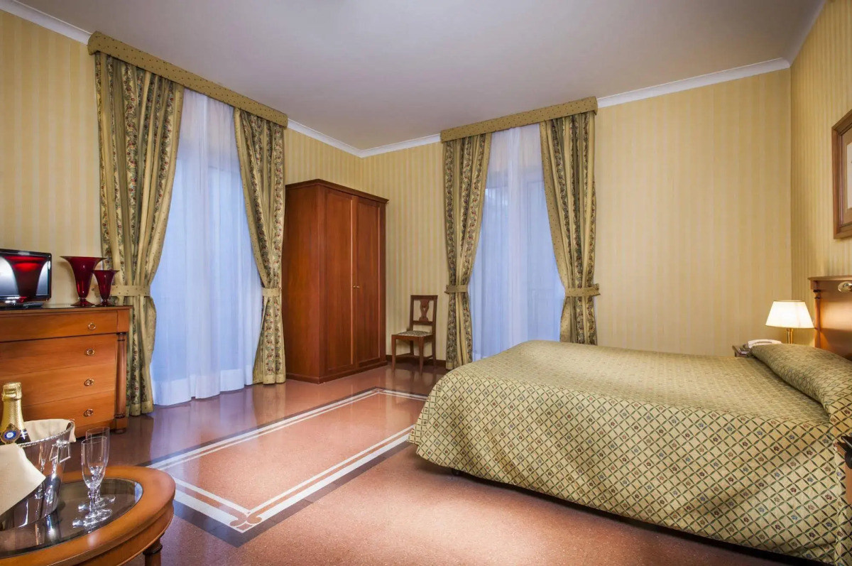 Residenza DAragona Hotel
