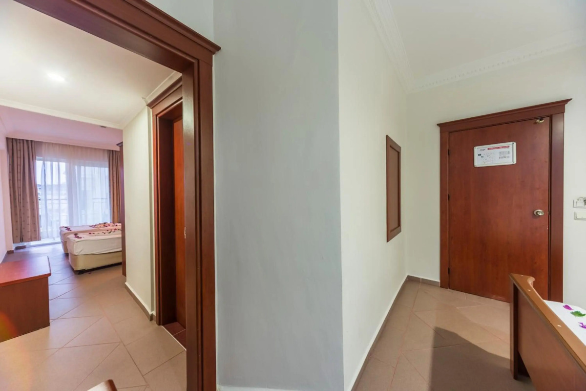 Senatus Hotel - Special Class