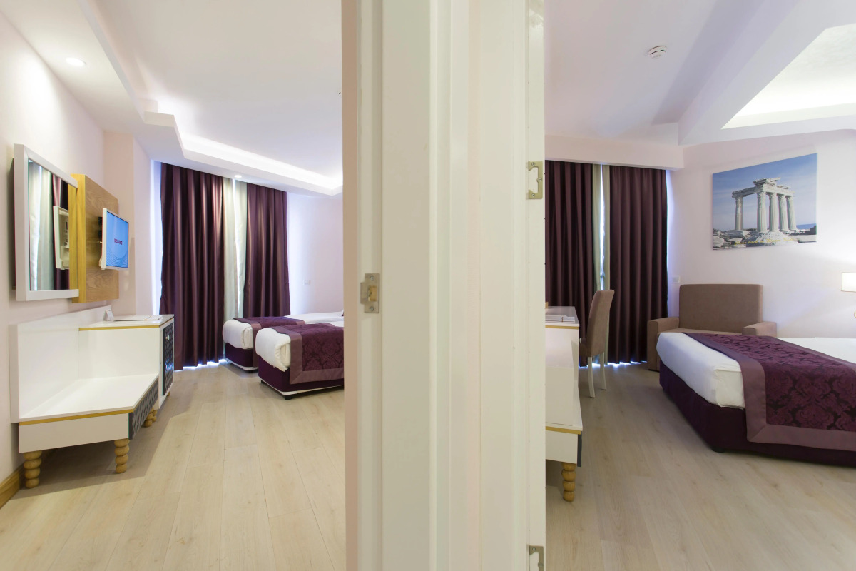 Water Side Resort & Spa