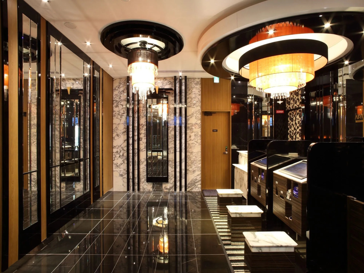 Apa Hotel Midosuji Hommachi Ekihigashi