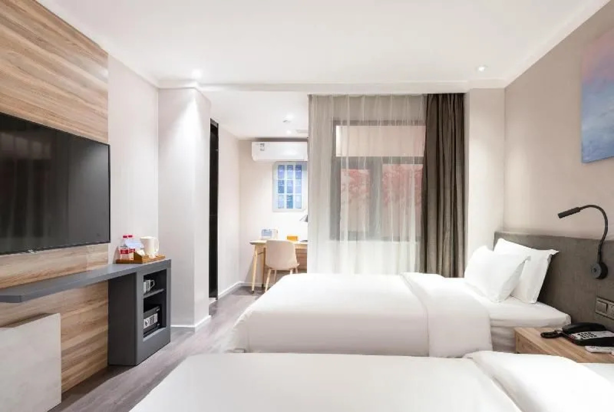 Hanting Premium Hotel Guangzhou Memorial Hall Metro Station