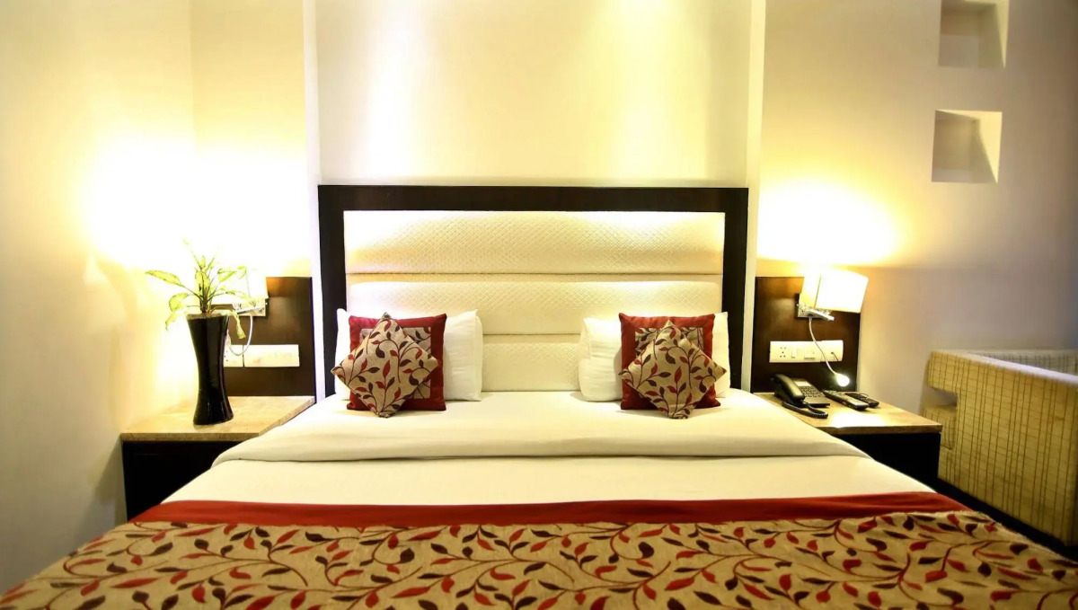 The Prime Balaji Deluxe @ New Delhi Railway Station