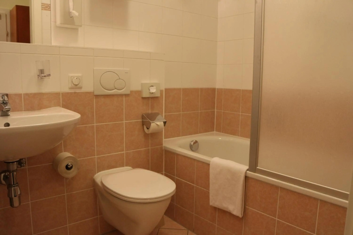 SUITE HOTEL 900m ZUR OPER