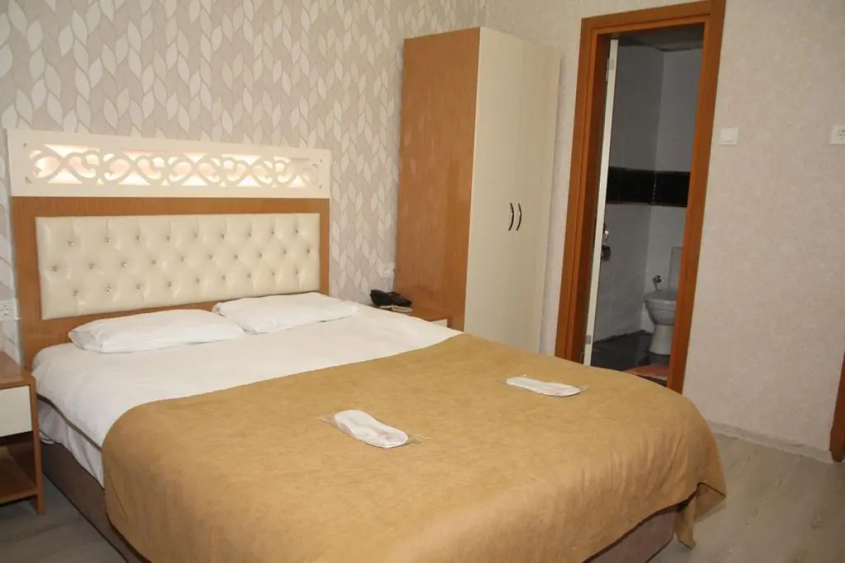 Vatan Hotel