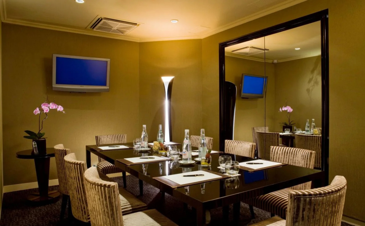 Warwick Champs-Elysées Paris