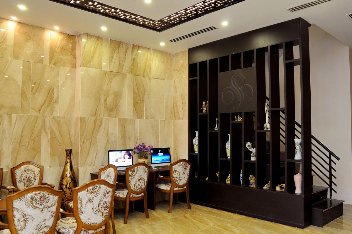 Begonia Nha Trang Hotel