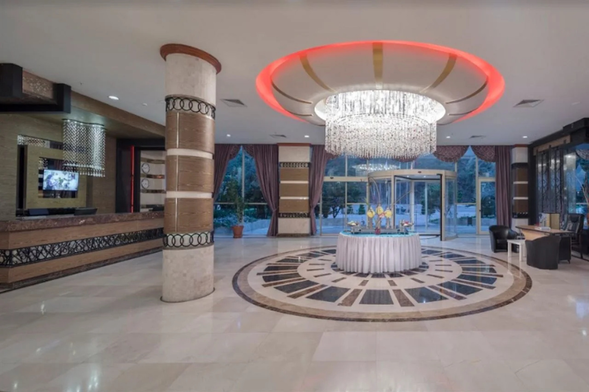 Grand Ring Hotel