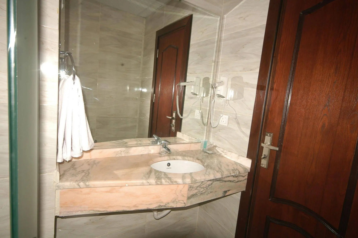 Sharah Mountains Hotel