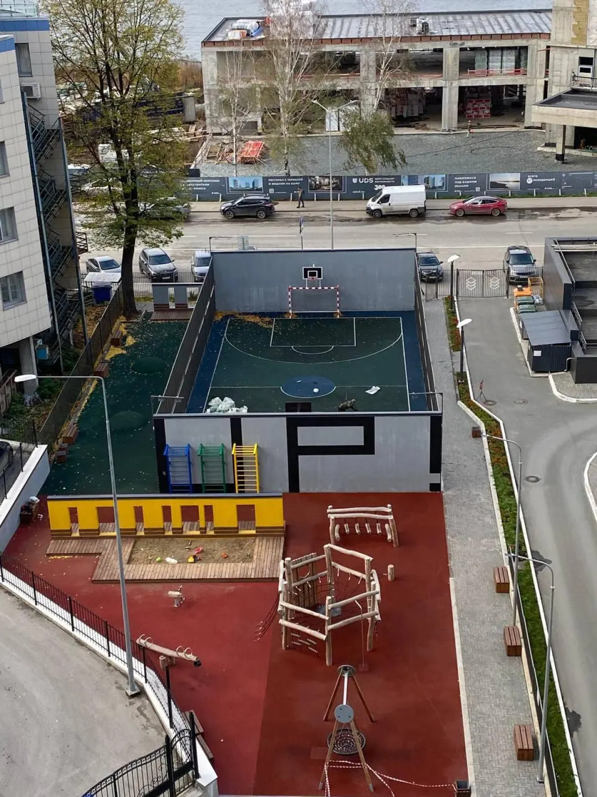 Небо на улице Монастырская