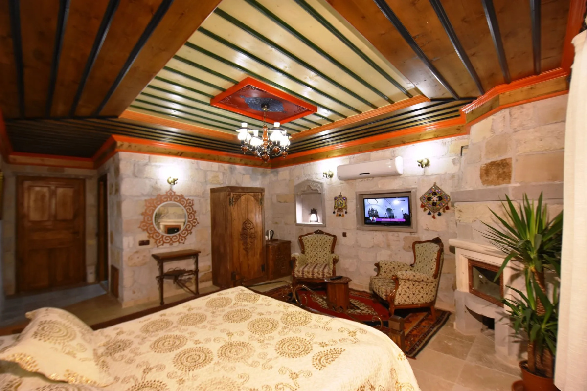 Alaturca House