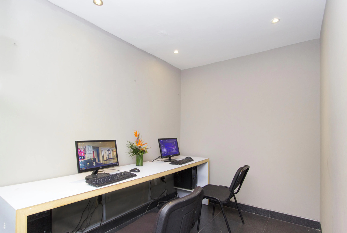 Hotel El Ejecutivo by Reforma Avenue