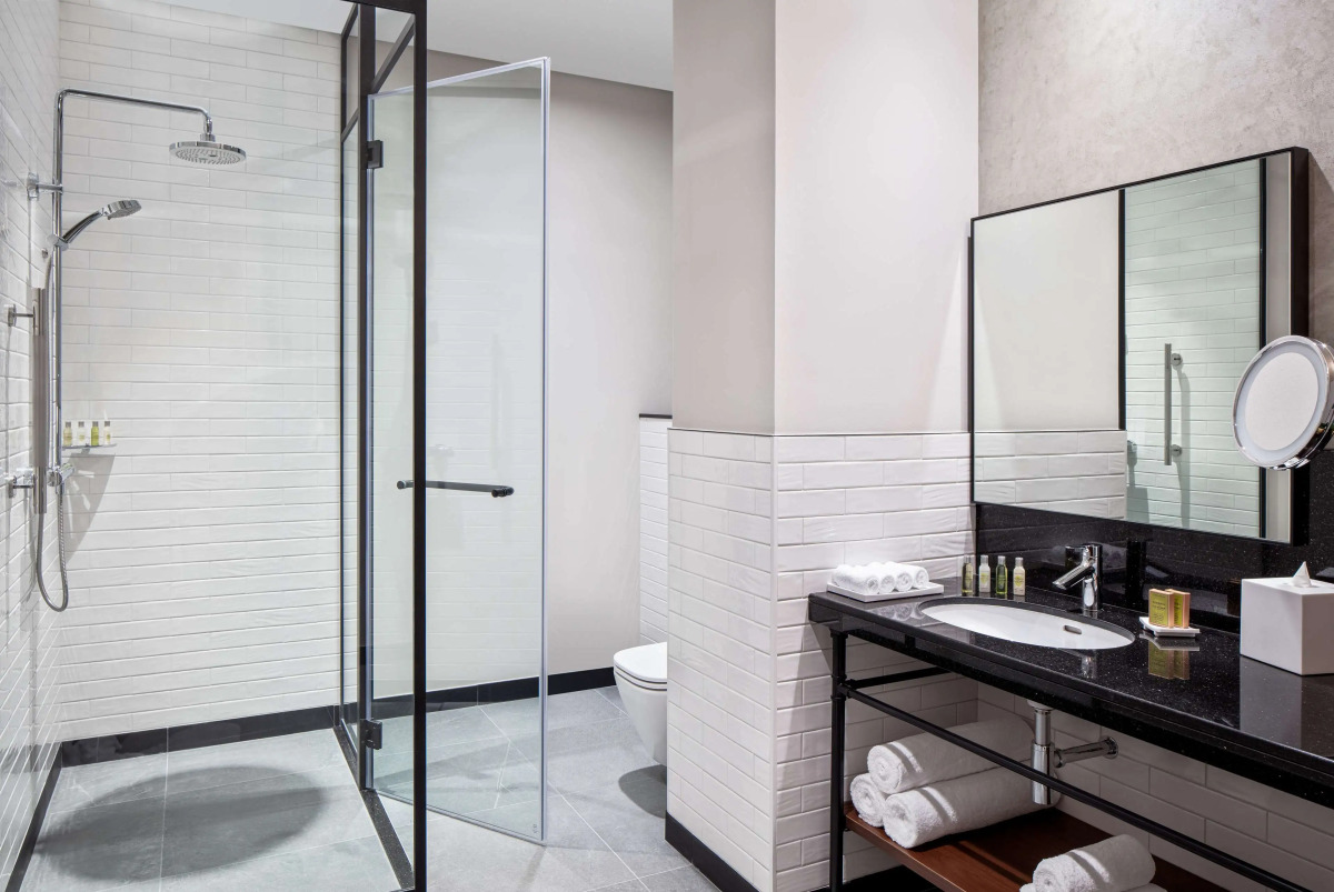 DoubleTree by Hilton Dubai M Square Hotel & Residences