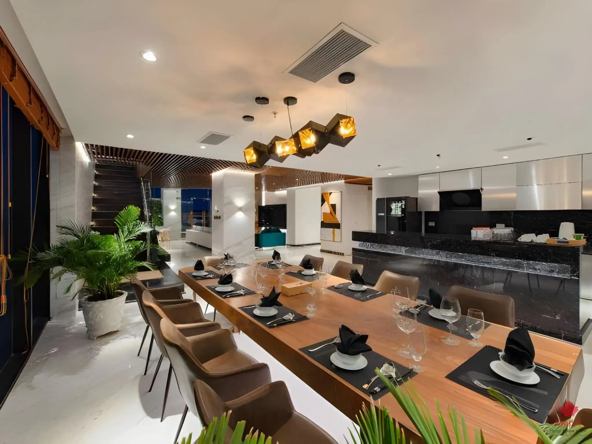 Maple Hotel & Apartment