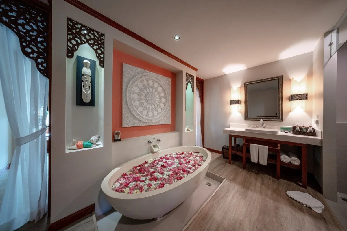 Отель Rawai Palm Beach Resort