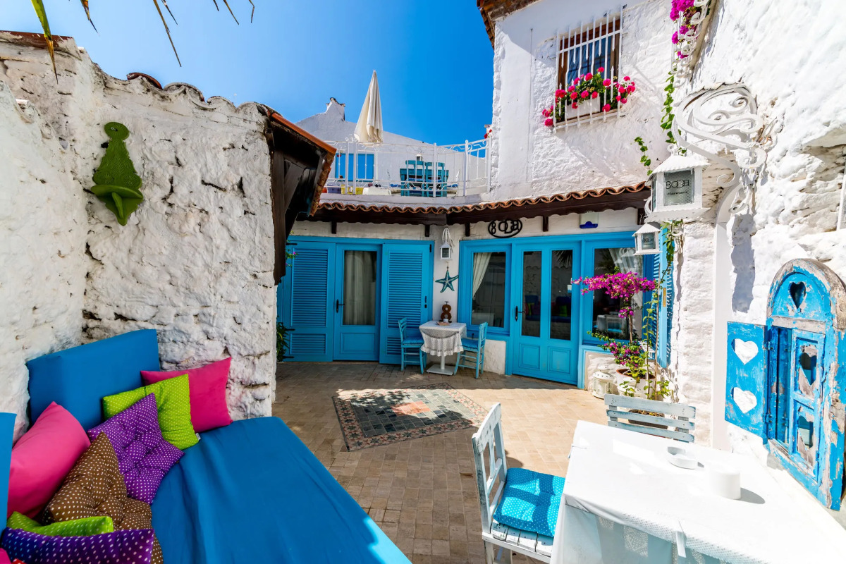 8 Oda Boutique Homes