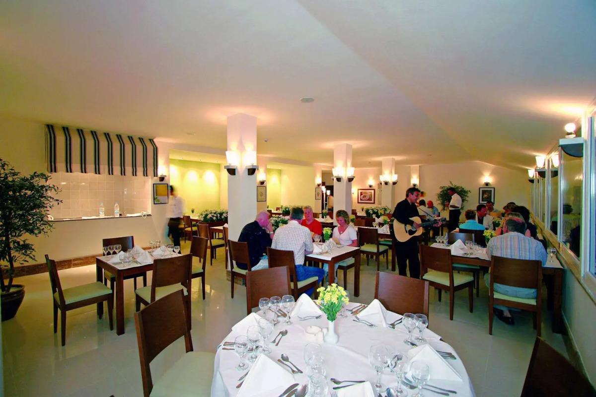 Febeach Hotel - All Inclusive