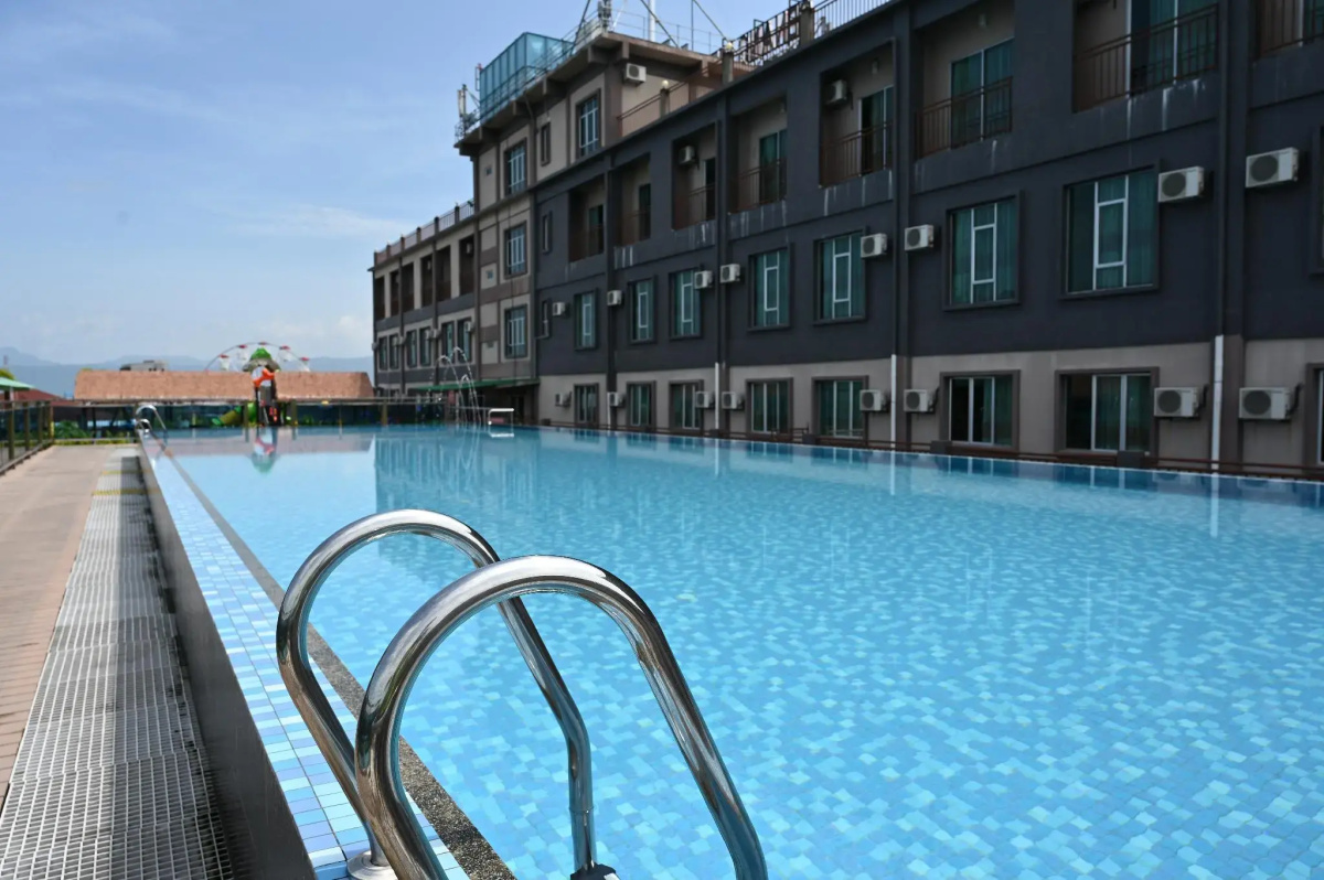 Cenang View Hotel