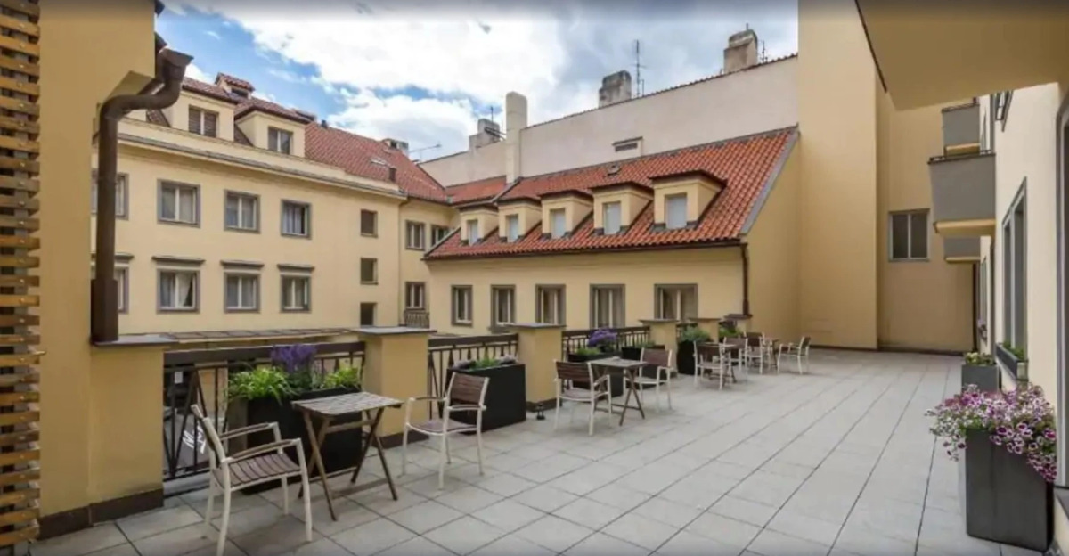 Merchant's Avenue Hotel