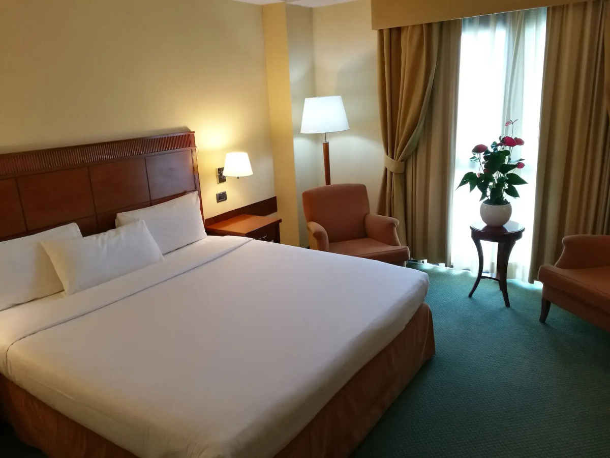 Mercure Rome Leonardo da Vinci Airport