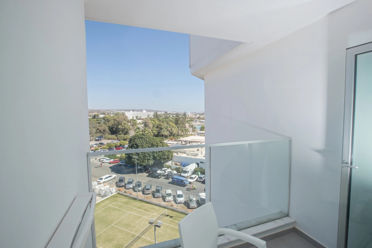 Vassos Nissi Plage Hotel & Spa