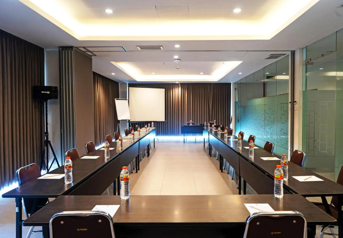 LYNN Hotel Serang