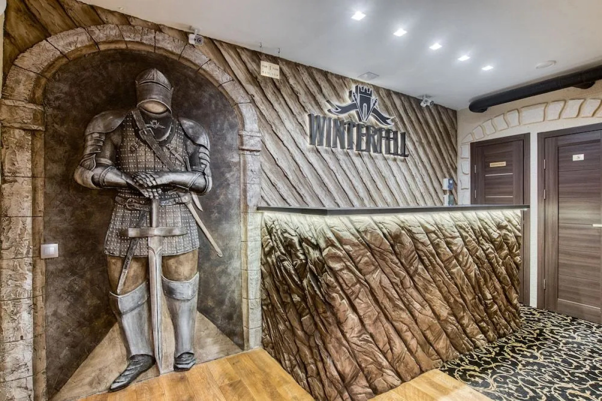 Winterfell on Mayakovskaya