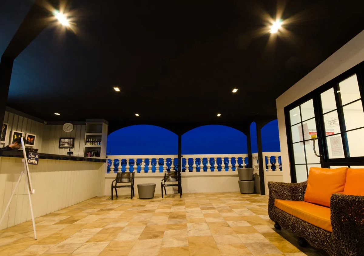 Khaosan Palace Hotel