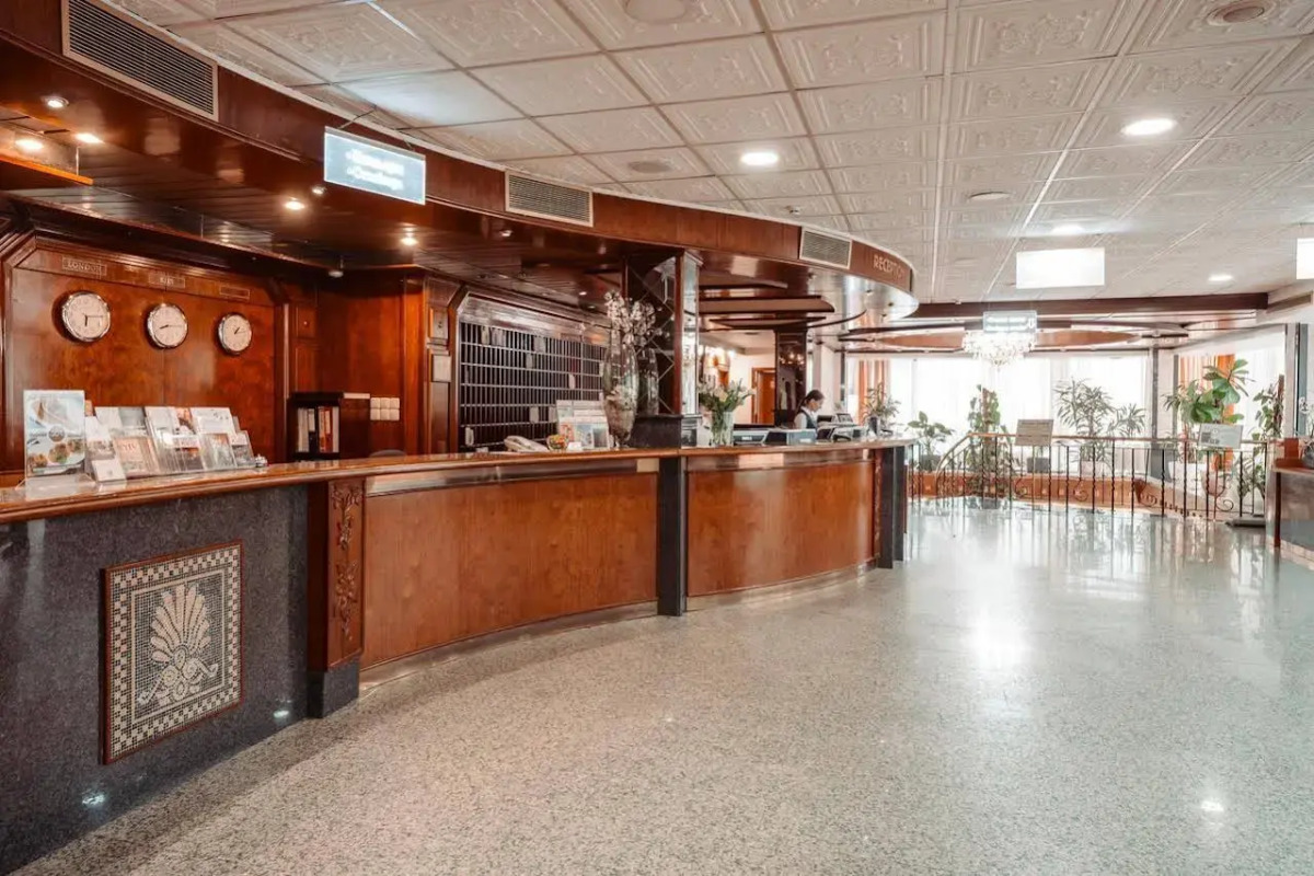 Премьер Отель Русь