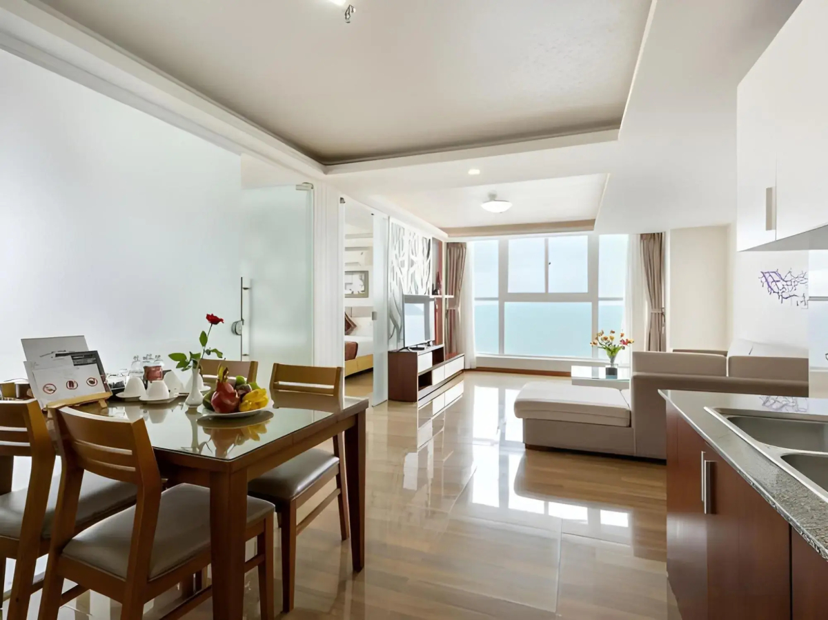 Paris Nha Trang Hotel & Apartment